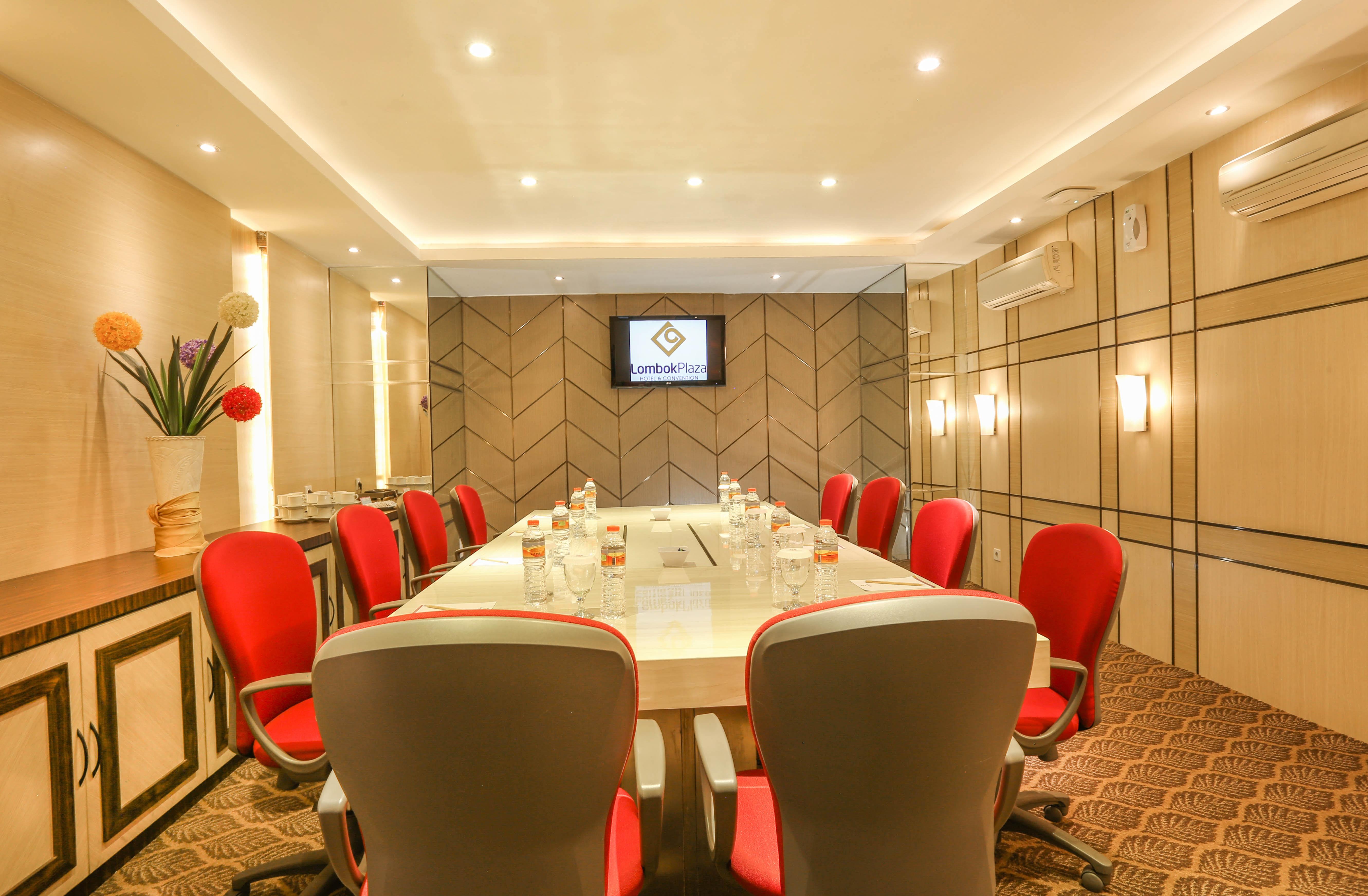 Lombok Plaza Hotel And Convention Mataram Exterior foto