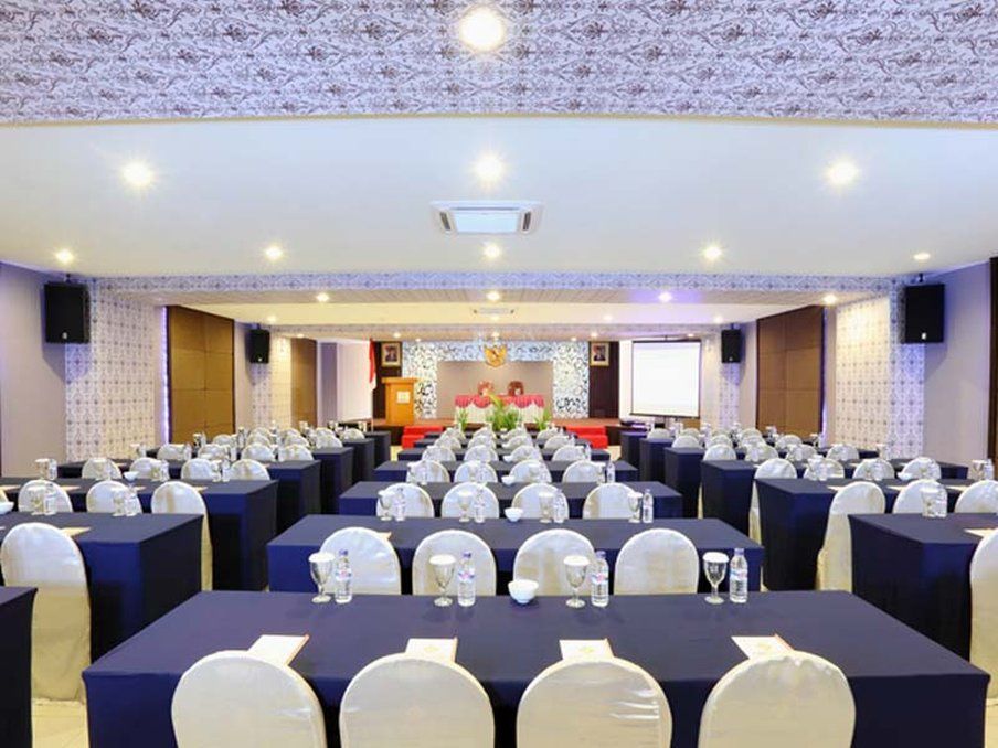 Lombok Plaza Hotel And Convention Mataram Exterior foto