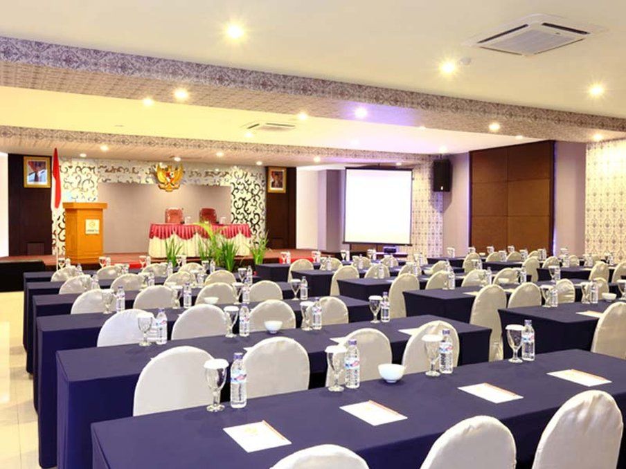Lombok Plaza Hotel And Convention Mataram Exterior foto