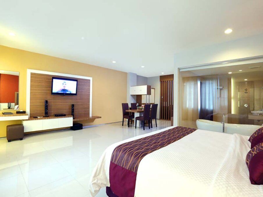 Lombok Plaza Hotel And Convention Mataram Exterior foto